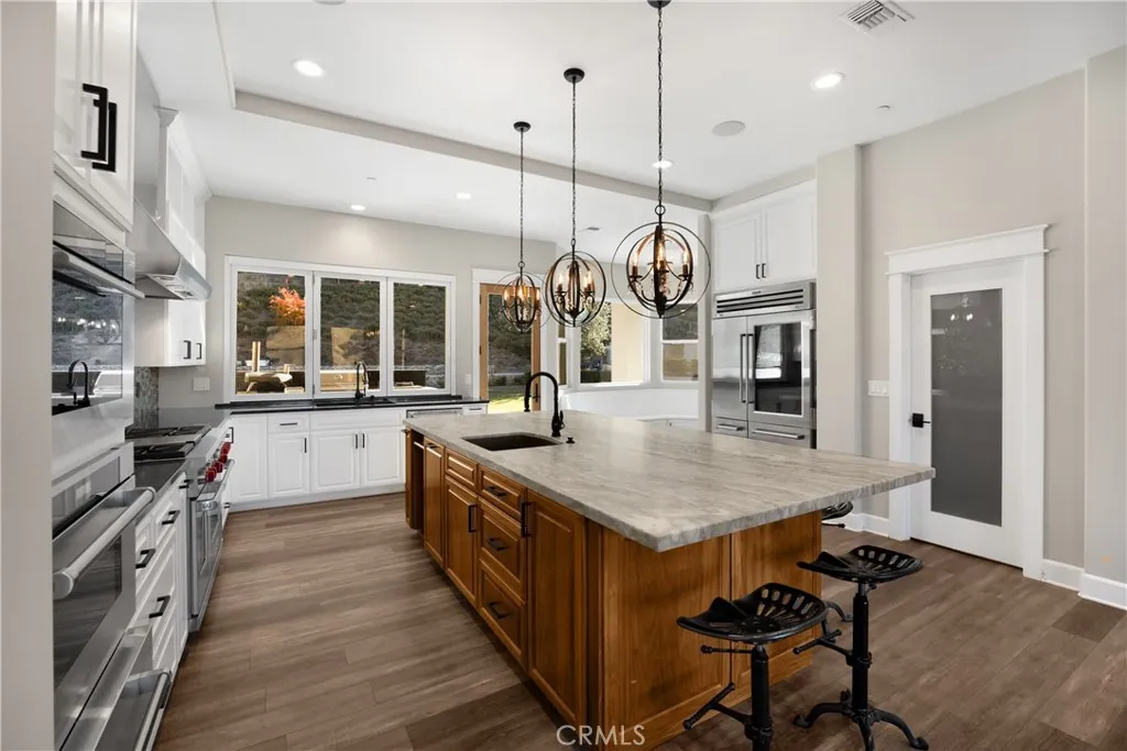 31615 Live Oak Canyon, Redlands, California 92373 home-pic-19